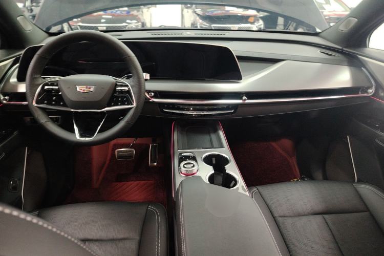 Used Cadillac XT5 2025 2.0T Prestige Version