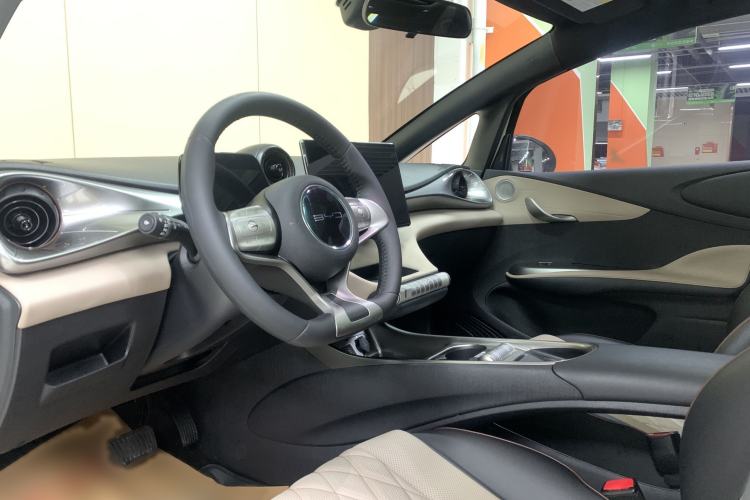 Used BYD Dolphin 2021 405 km Fashion Edition