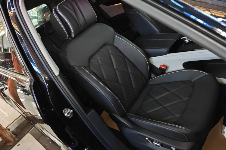 Used Volkswagen Teramont 2024 380TSI Four-Wheel Drive Longxiang Edition Right Front Seat