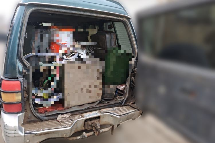 Used Leopaard 6481 2009 2.2L Manual 4x4