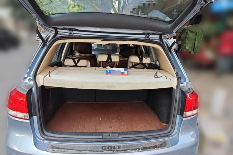 Used Volkswagen Golf 2012 1.6L Automatic Comfort Model
