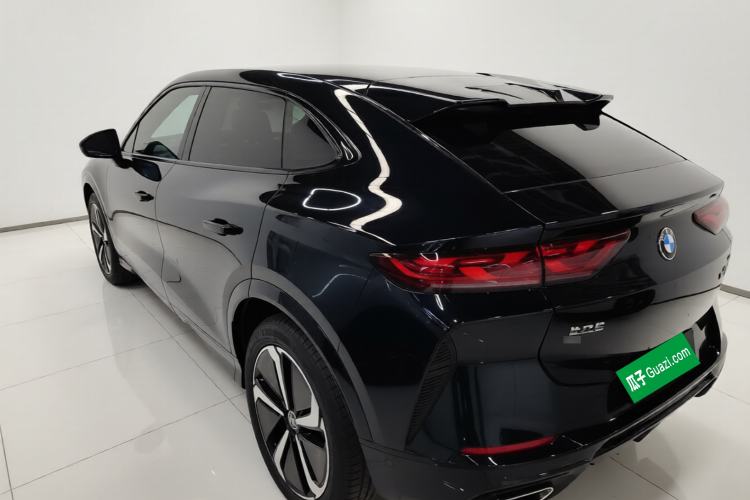 Used BYD Song L EV 2025 Intelligent Driving Version 662 km LiDAR Excellence Edition
