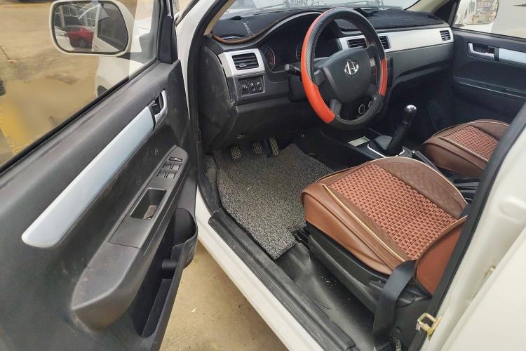 Used Chana Shenqi F30 2019 1.5L Comfort Edition China VI Dual-Cab Short-Wheelbase DAM15KL
