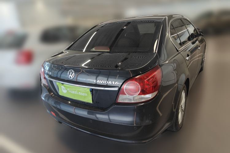 Used Volkswagen Lavida 2011 1.6L Automatic Premium Edition Rear