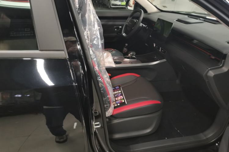 Used JETOUR Dashing 2026 Model—Youth Edition, 1.5T 6DCT Luxury Edition
