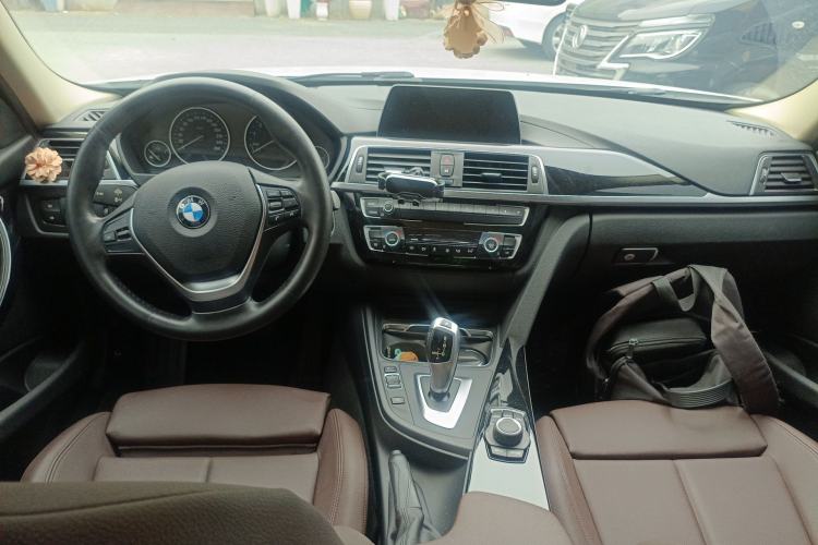 Used BMW 3 Series 2018 318Li
