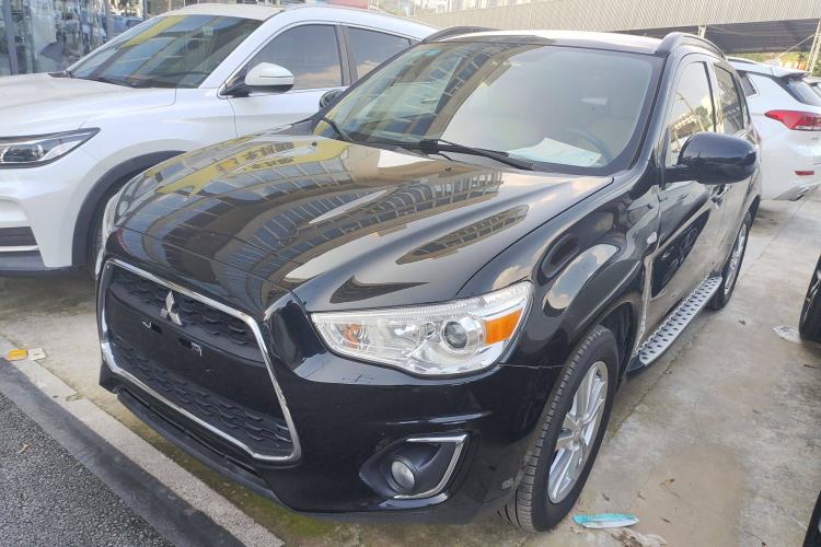 Used Mitsubishi ASX 2013 2.0L CVT Four-Wheel Drive Premium Edition