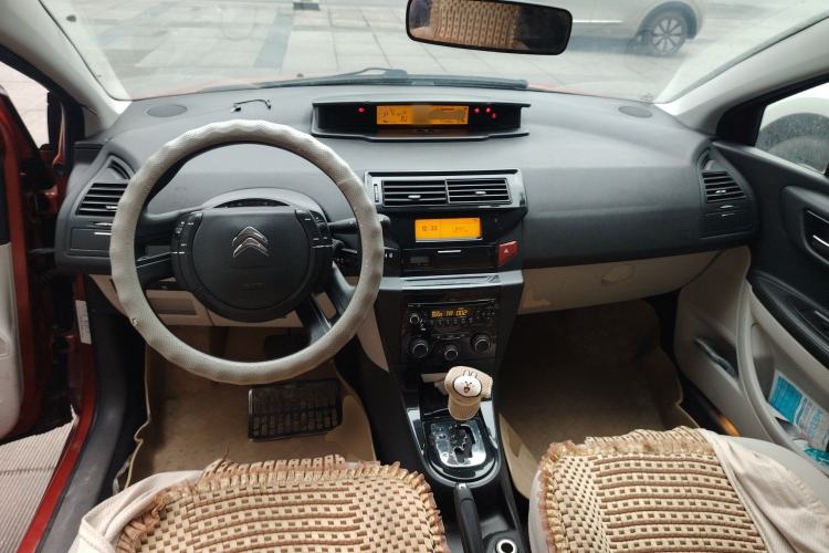 Used Citroen C-Quatre 2012 Hatchback 1.6L Automatic LeShang Model Center Console