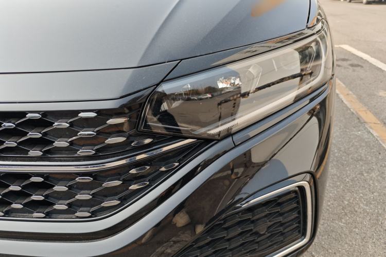 Used Volkswagen Passat 2026 Model, Outstanding 380TSI Xingkong Longteng Edition
