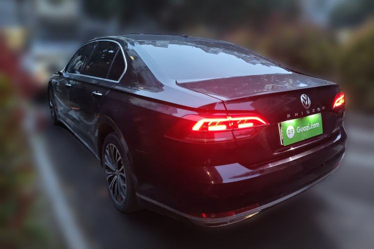 Used Volkswagen Phideon 2016 380TSI Two-Wheel-Drive Luxury Edition