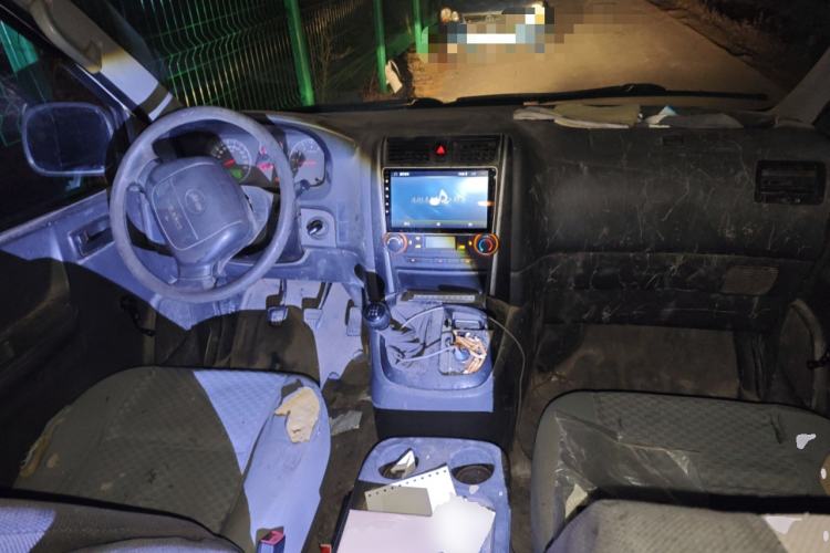 Used Jinbei Express 2017 2.0L Classic Version V19