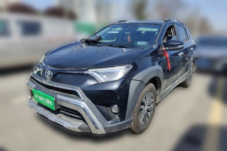 Used Toyota RAV4 2019 2.0L CVT Two-Wheel Drive Fashion X Limited Edition China VI Standard