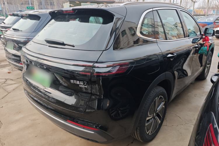 Used Geely Galaxy Xingjian 7 EM-i 2026 Model 130km Launch Edition Rear Right 45 Deg