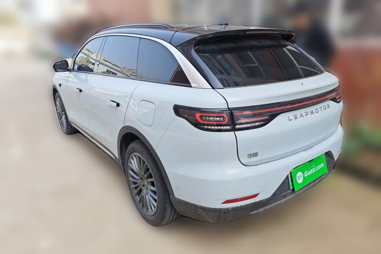 Used Leapmotor C11 2024 Range-Extended 300 Luxury Edition
