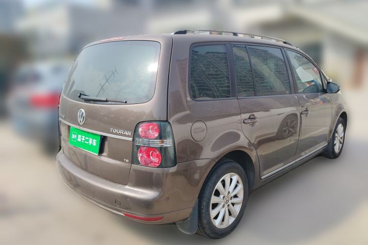 Used Volkswagen Touran 2013 1.4T DSG Crystal Edition 5-Seater
