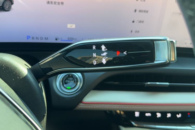 Used Cadillac GT4 2023 25T Luxury Model
