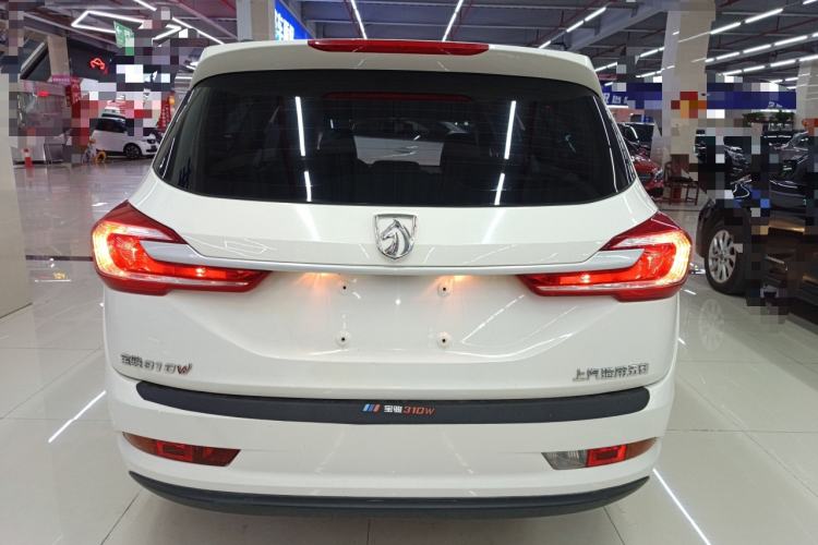 Used Baojun 310W 2017 1.5L Manual Comfort Version China V
