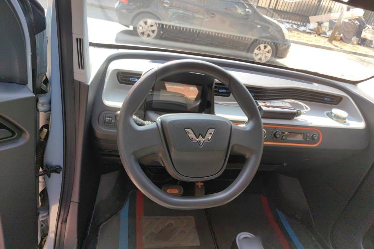 Used Wuling Hongguang MINIEV 2022 Easy Version Lithium-NMC Steering Wheel