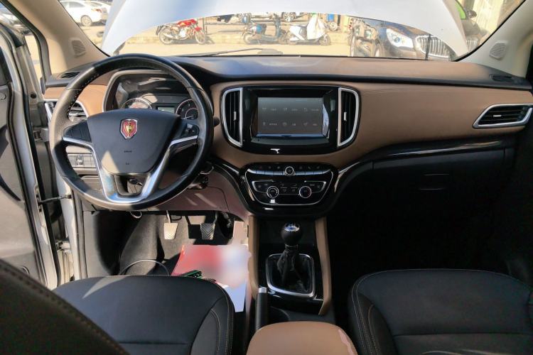 Used Jinbei F50 2017 1.6L Manual Luxury Model
