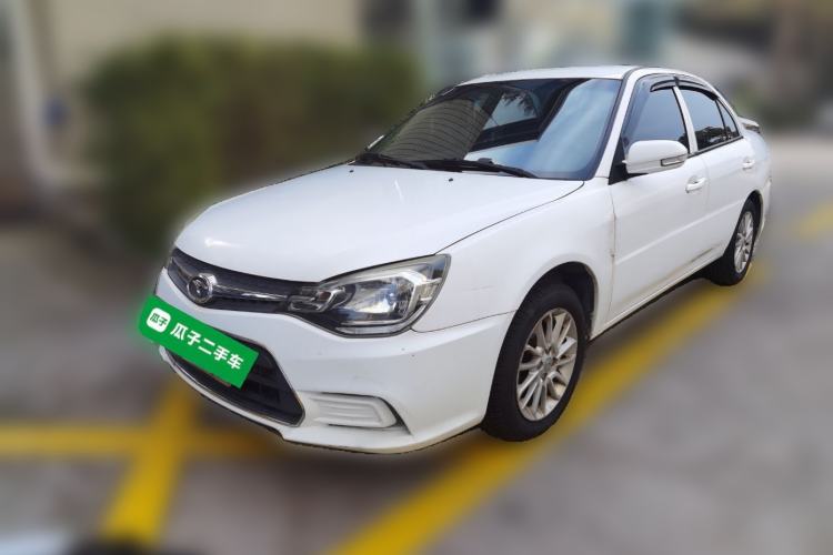 Used Soueast V3 Lingyue 2015 1.5L Manual Happiness Edition