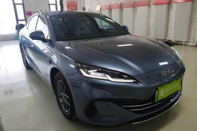 Used BYD Seal 06 New Energy 2025 DM-i Smart Drive 80KM Luxury Model Front Right 45 Deg
