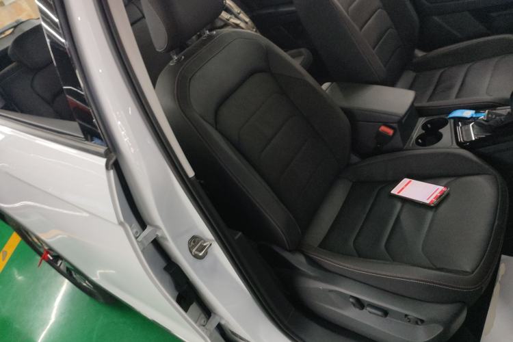 Used Volkswagen Tayron 2021 330TSI Two-Wheel Drive Luxury Smart Connectivity Version
