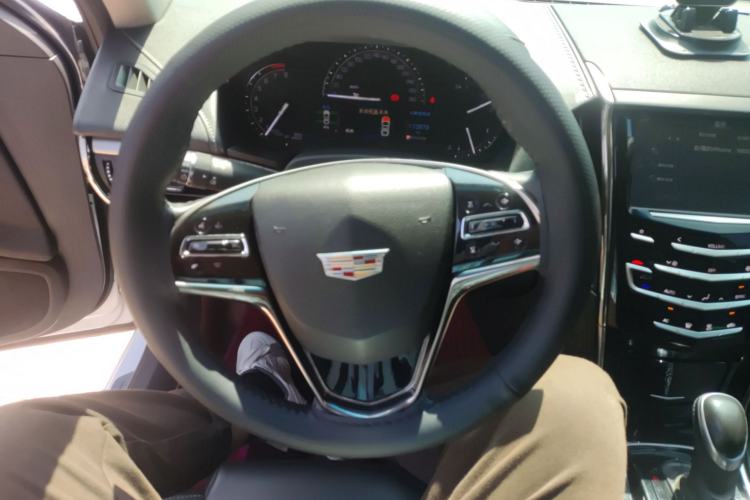 Used Cadillac ATS-L 2017 28T Tech Edition Steering Wheel