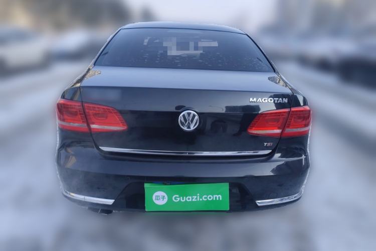 Used Volkswagen Magotan 2015 Facelift 1.8TSI Luxury Model