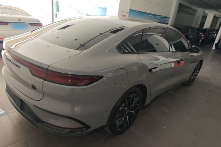 Used BYD Han 2025 DM-i 125KM Prestige Model
