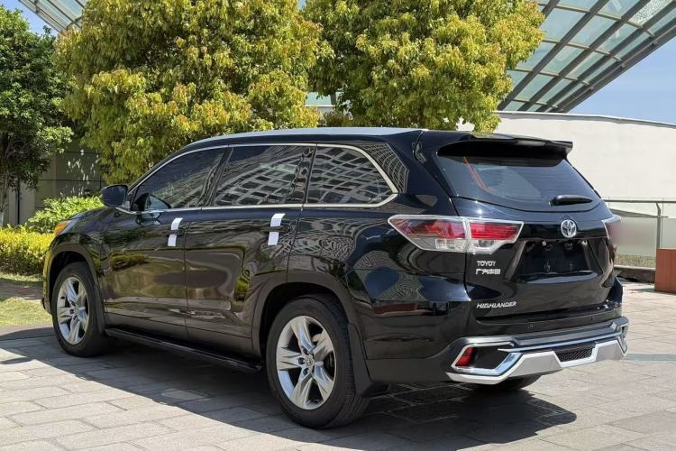 Used Toyota Highlander 2015 2.0T Four-Wheel Drive Luxury Edition 7-Seater Exterior 5