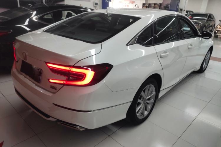 Used Honda Accord 2022 260TURBO Luxury Edition Rear Right 45 Deg