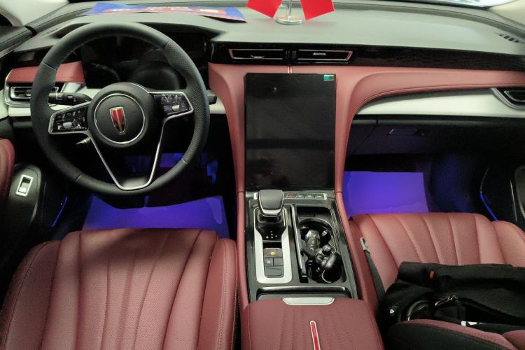 Used Hongqi H5 2025 1.5T DCT Qiyun 500 000th Unit Commemorative Edition Center Console