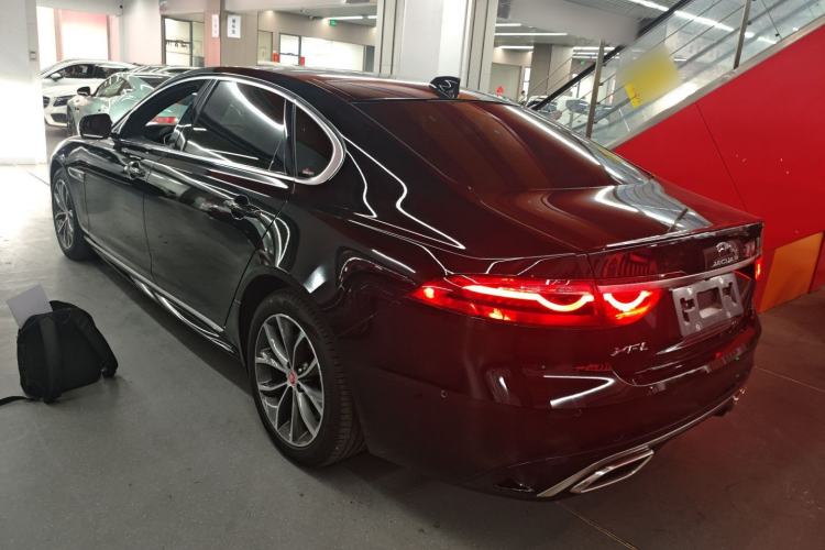 Used Jaguar XFL 2023 XFL 2.0T P250 Two-Wheel-Drive Elite Sport Edition