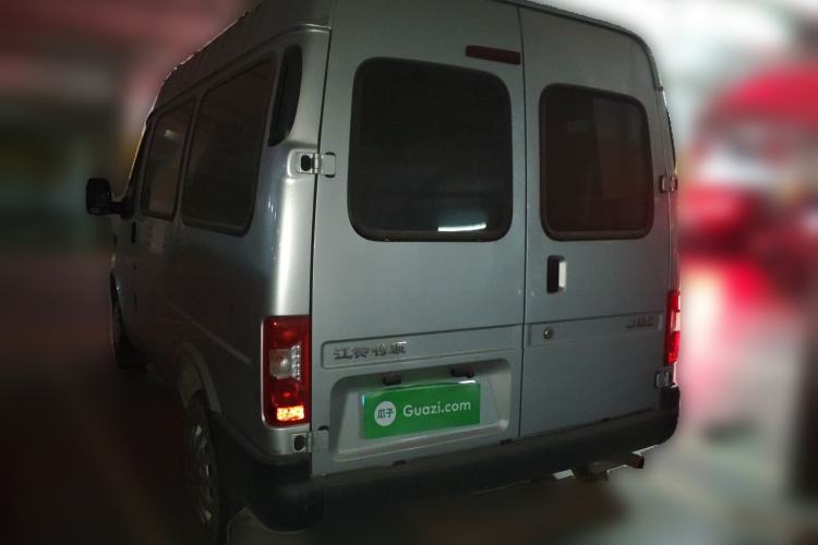 Used JMC Transit 2019 2.8T Commercial Version Short Wheelbase Mid-Roof 6-Seater China VI JX493