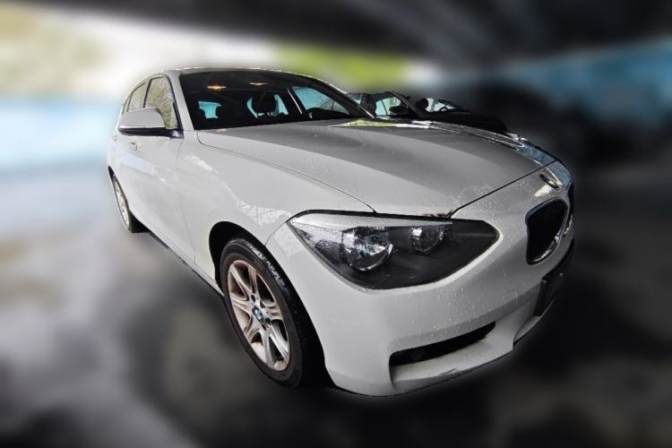 Used BMW 1 Series 2013 Revised 116i Leading Edition Front Right 45 Deg