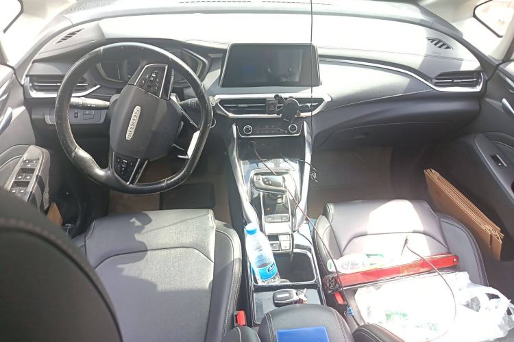 Used SAIC MAXUS EUNIQ 5 2020 1.3T PLUG-IN Elite Edition
