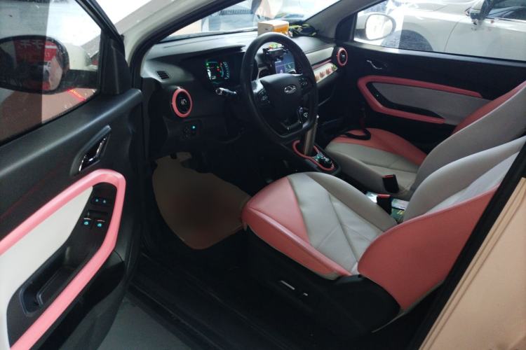 Used Chery Little Ant 2023 Updated Version 251 km Love Edition Lithium Iron Phosphate
