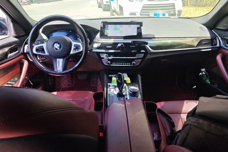 Used BMW 5 Series 2020 530Li Luxury Edition M Sport Package Center Console