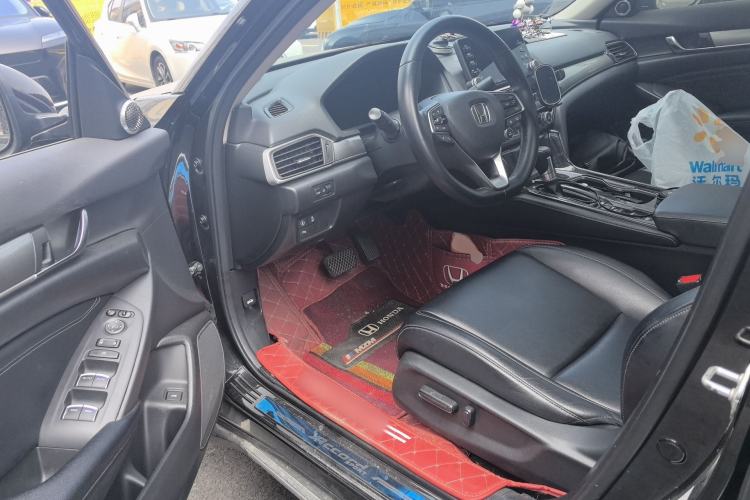 Used Honda Accord 2018 260TURBO Luxury Edition China V Emission Standard
