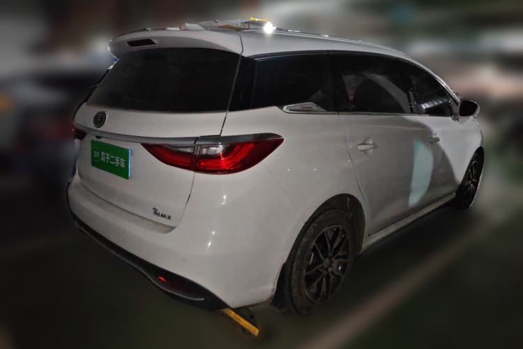 Used BYD Song MAX 2018 1.5T Automatic Smart Connect Luxury 7-Seater
