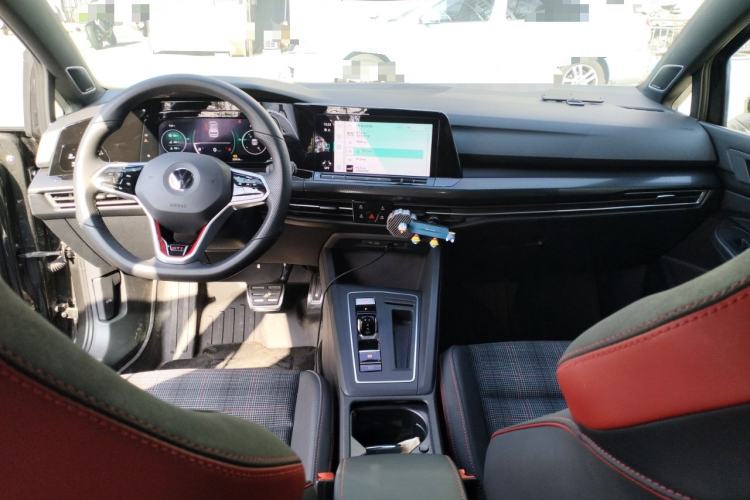 Used Volkswagen Golf GTI 2023 380TSI DSG GTI Center Console