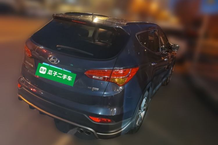 Used Hyundai Santa Fe Classic 2013 Facelift 3.0L 4x4 Comfort Edition Euro IV Rear Right 45 Deg