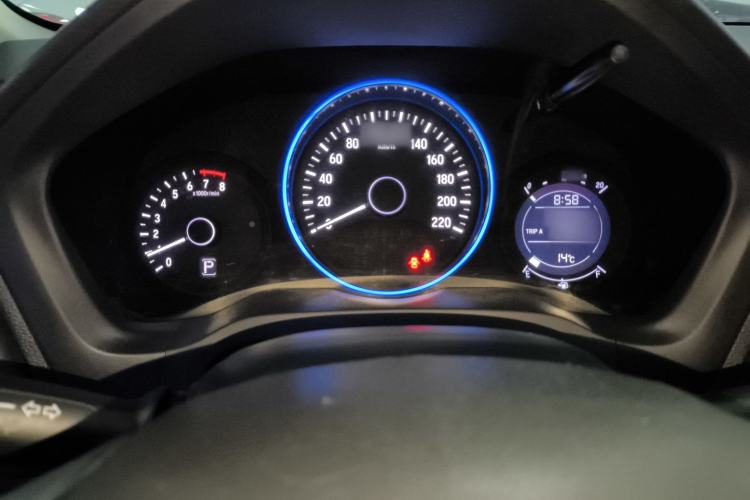 Used Honda Vezel 2020 1.5L CVT Pioneer Edition
