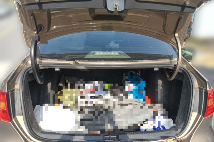 Used Volkswagen Sagitar 2012 1.6L Manual Comfort Model Trunk