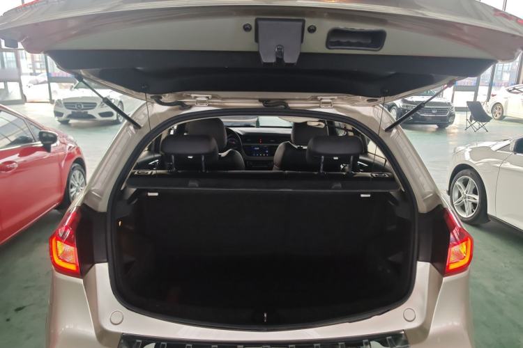 Used Geely Auto Vision X3 2017 1.5L Automatic Luxury Model
