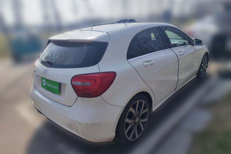 Used Mercedes-Benz A-Class 2015 A 200 Fashion Model
