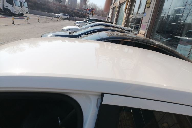 Used Volkswagen Lavida 2017 1.6L Automatic Comfort Edition Roof