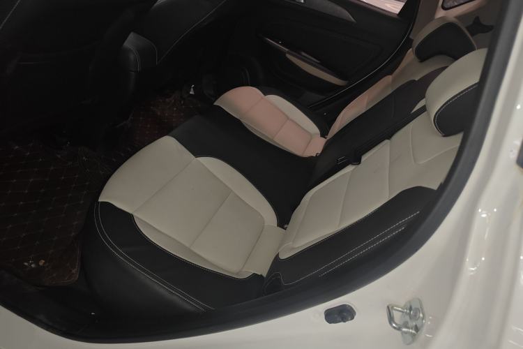 Used CHANGAN CS35 2017 1.6L Automatic Luxury Model