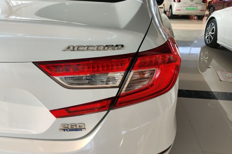 Used Honda Accord 2018 260TURBO Elite Edition China V Exterior 3