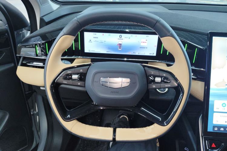 Used Geely Auto FX11 2023 1.5TD DCT Prestige Edition